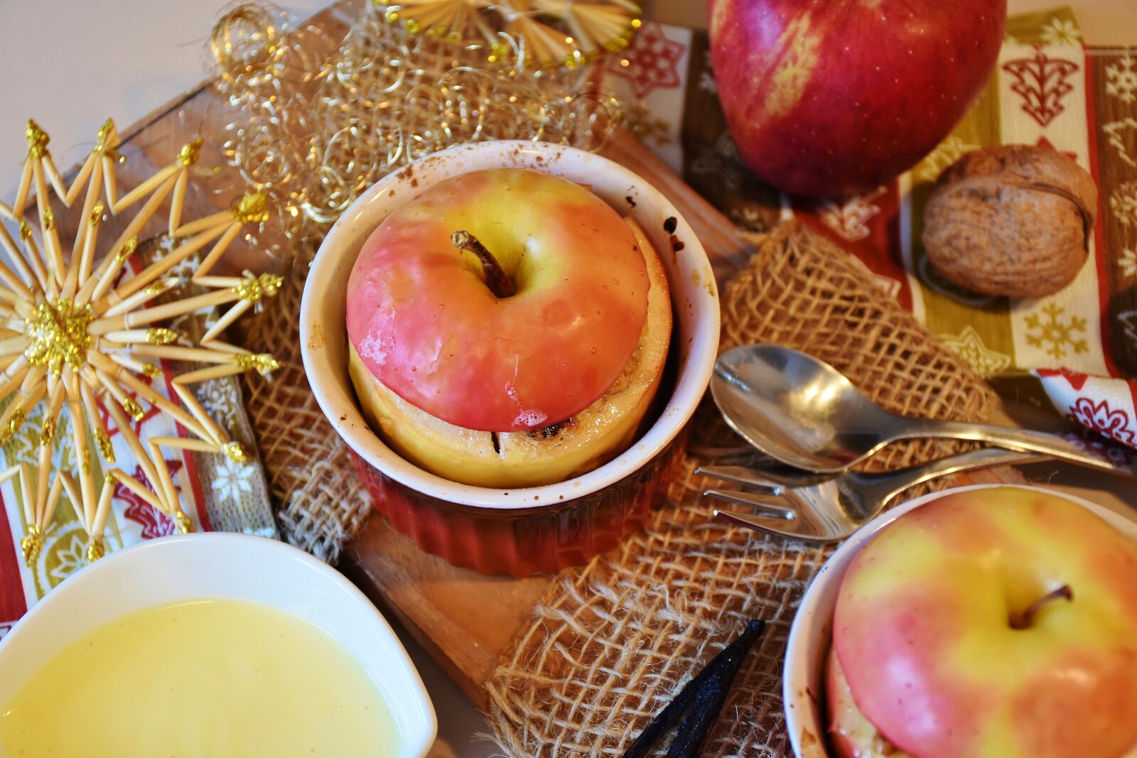 Nikon D7200 sample photo. Apple, baked apple, advent photography