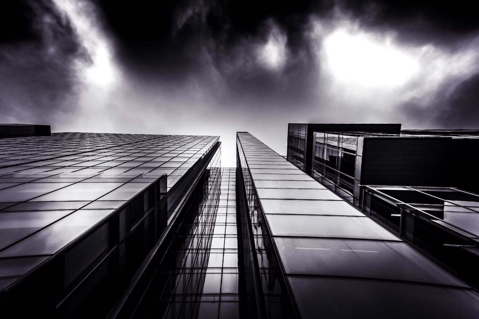 Canon EOS 6D + Canon EF 24-105mm F4L IS USM sample photo. Architecture, building, clouds photography