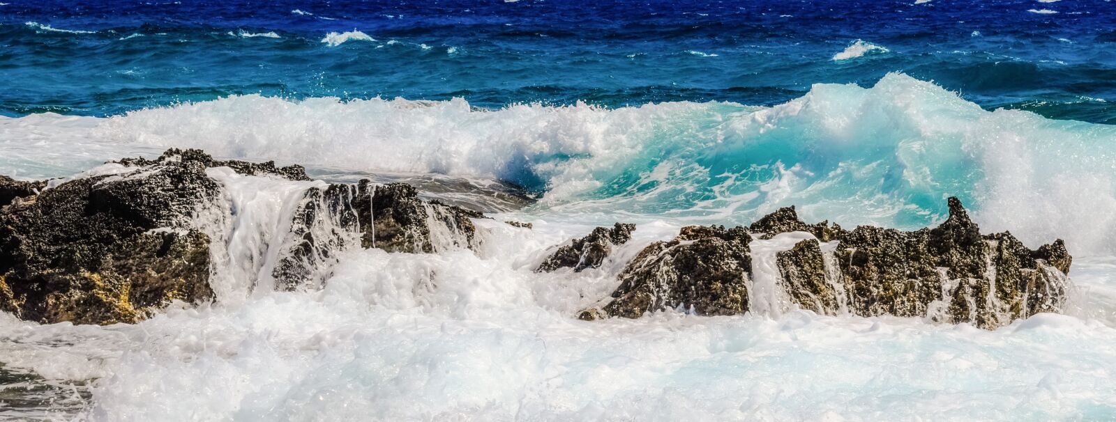Nikon D3300 sample photo. Rocky coast, wave, sea photography