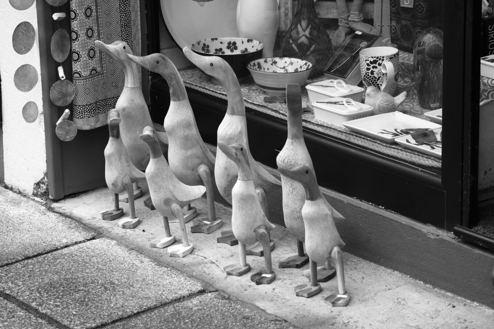 Nikon D5200 sample photo. Black and white, street photography