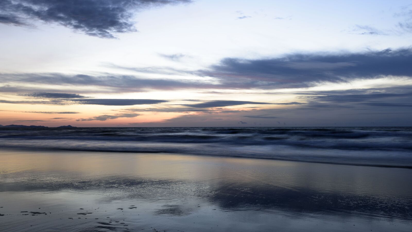 Nikon D810 sample photo. The scenery, sabah, beach photography