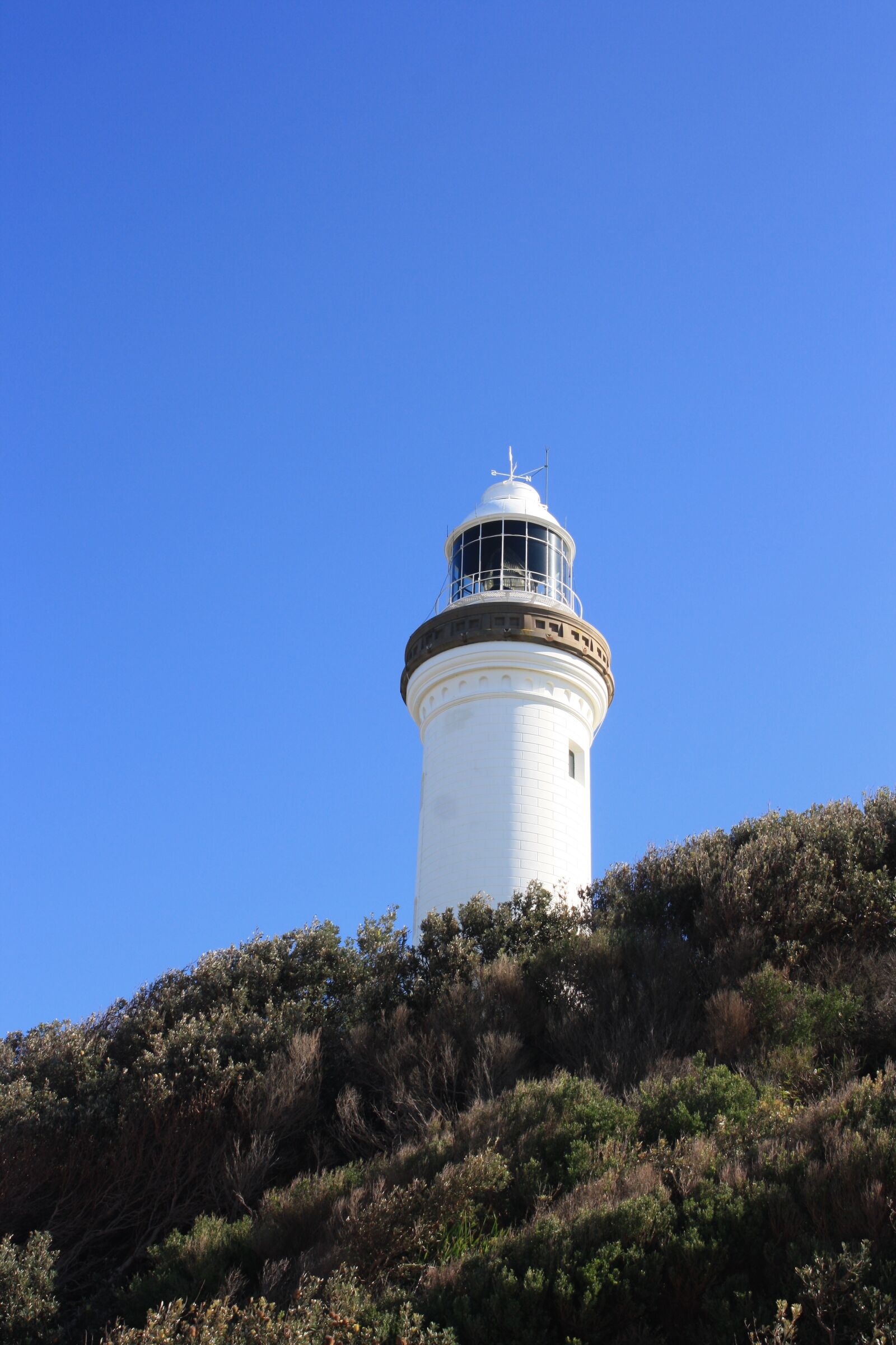 Canon EOS 1000D (EOS Digital Rebel XS / EOS Kiss F) sample photo. Light-house, coast, sky photography