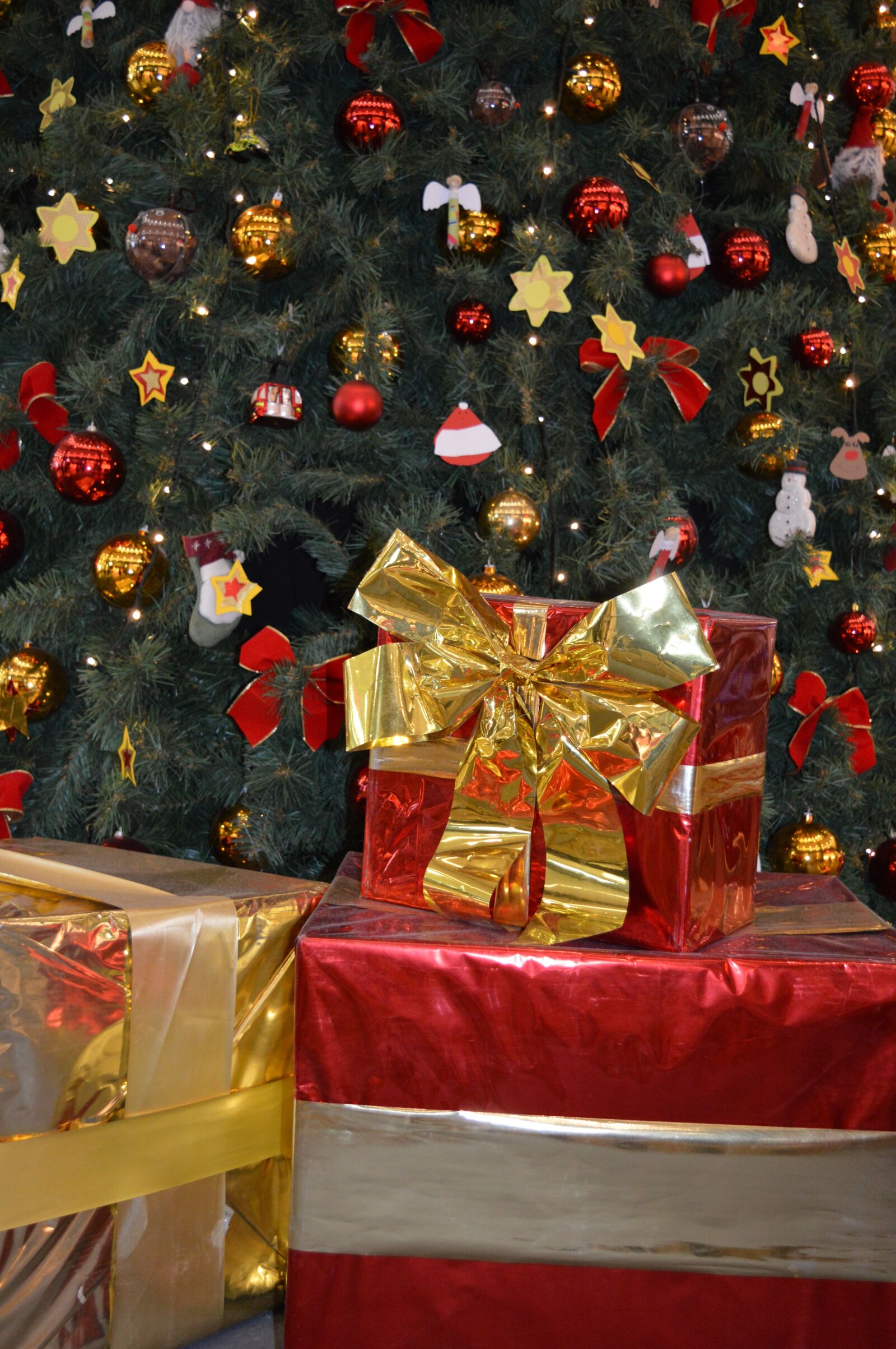 Nikon D3200 sample photo. Christmas, christmas tree, decoration photography