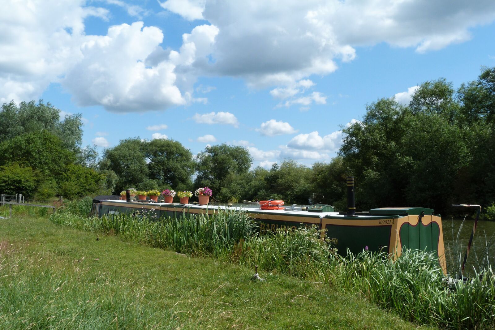 Panasonic Lumix DMC-FZ40 (Lumix DMC-FZ45) sample photo. Oxford, canal, boat photography