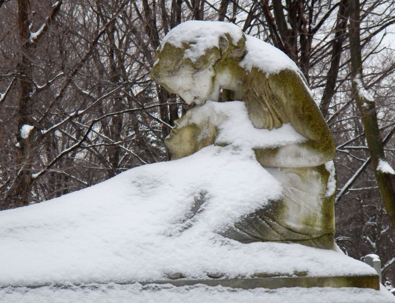 Nikon Coolpix AW110 sample photo. Sculpture, snow, angel photography