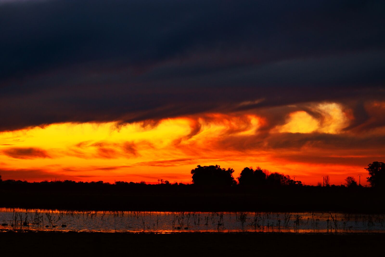 Nikon D5200 sample photo. Sunset, landscape, sun photography