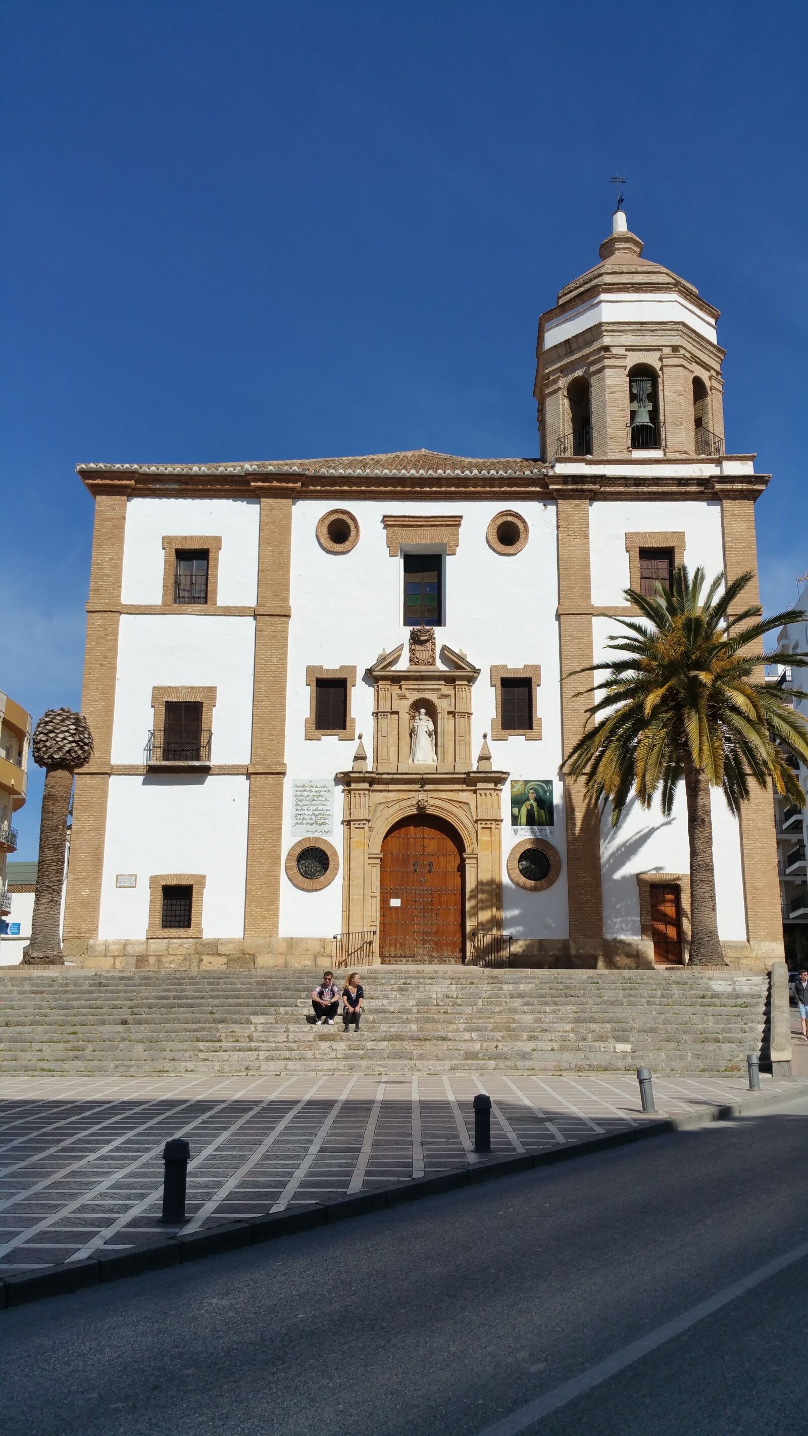 Samsung Galaxy Note4 sample photo. Ronda, ronda church, church photography