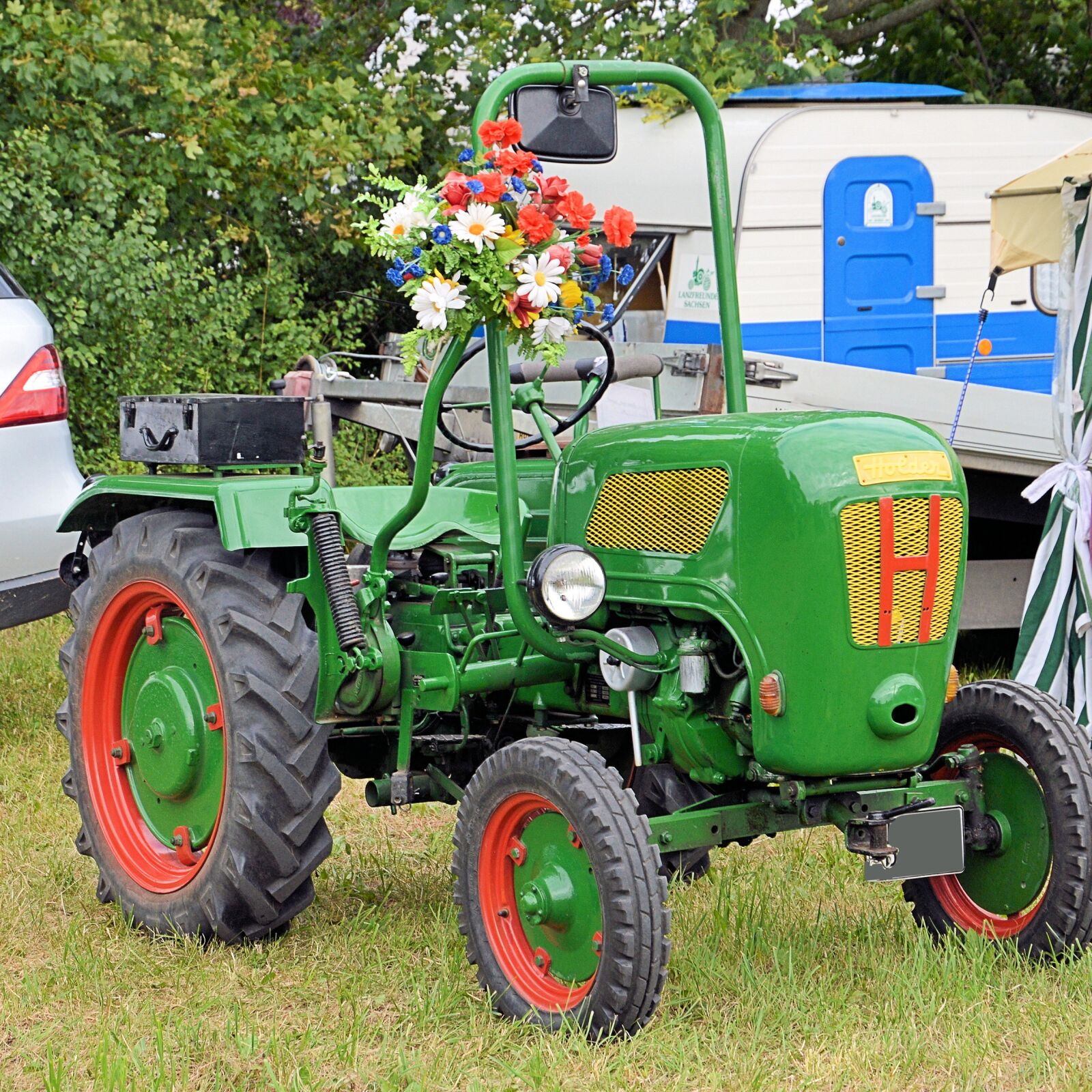 Nikon D3200 sample photo. Tractor, tractors, old photography