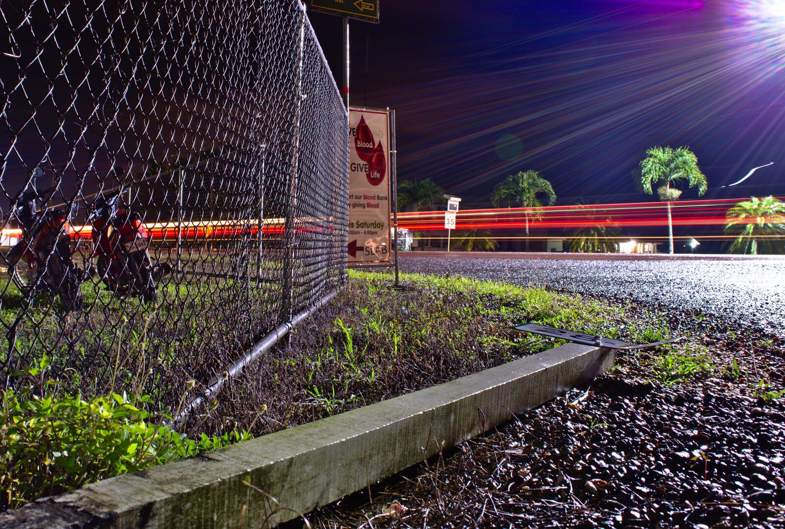 Nikon D7200 sample photo. Fence, sign, industry photography