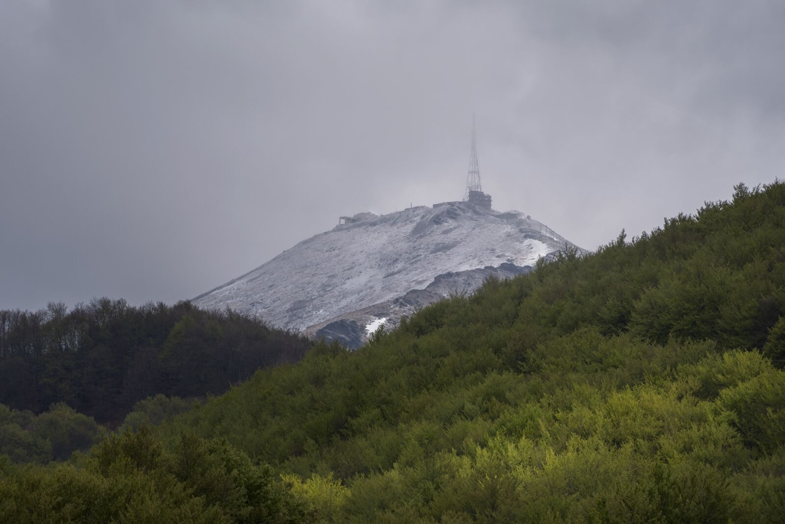 Nikon D750 sample photo. Mountain, green, snow photography