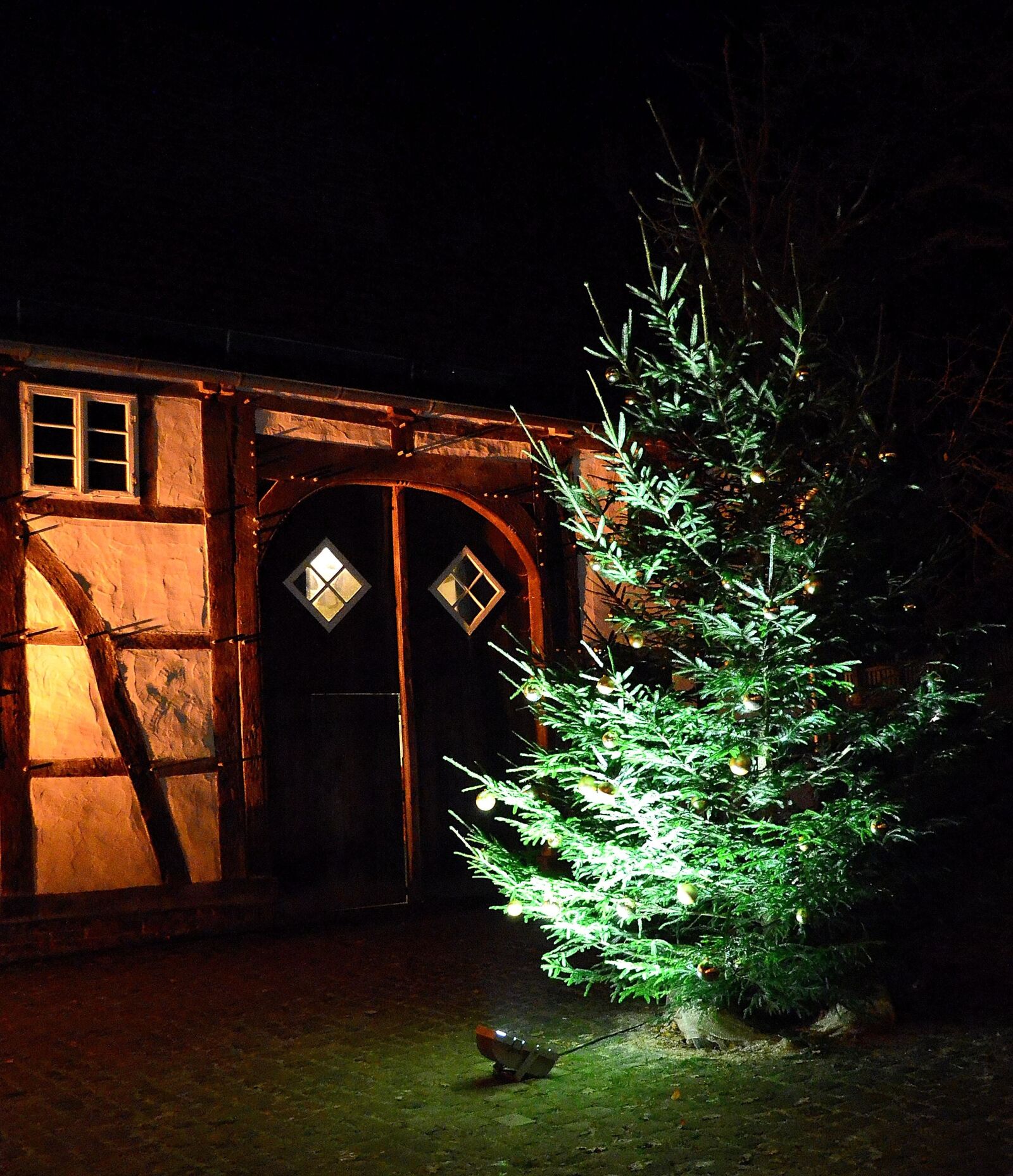 Nikon D5100 sample photo. Christmas, fachwerkhaus, lighting photography