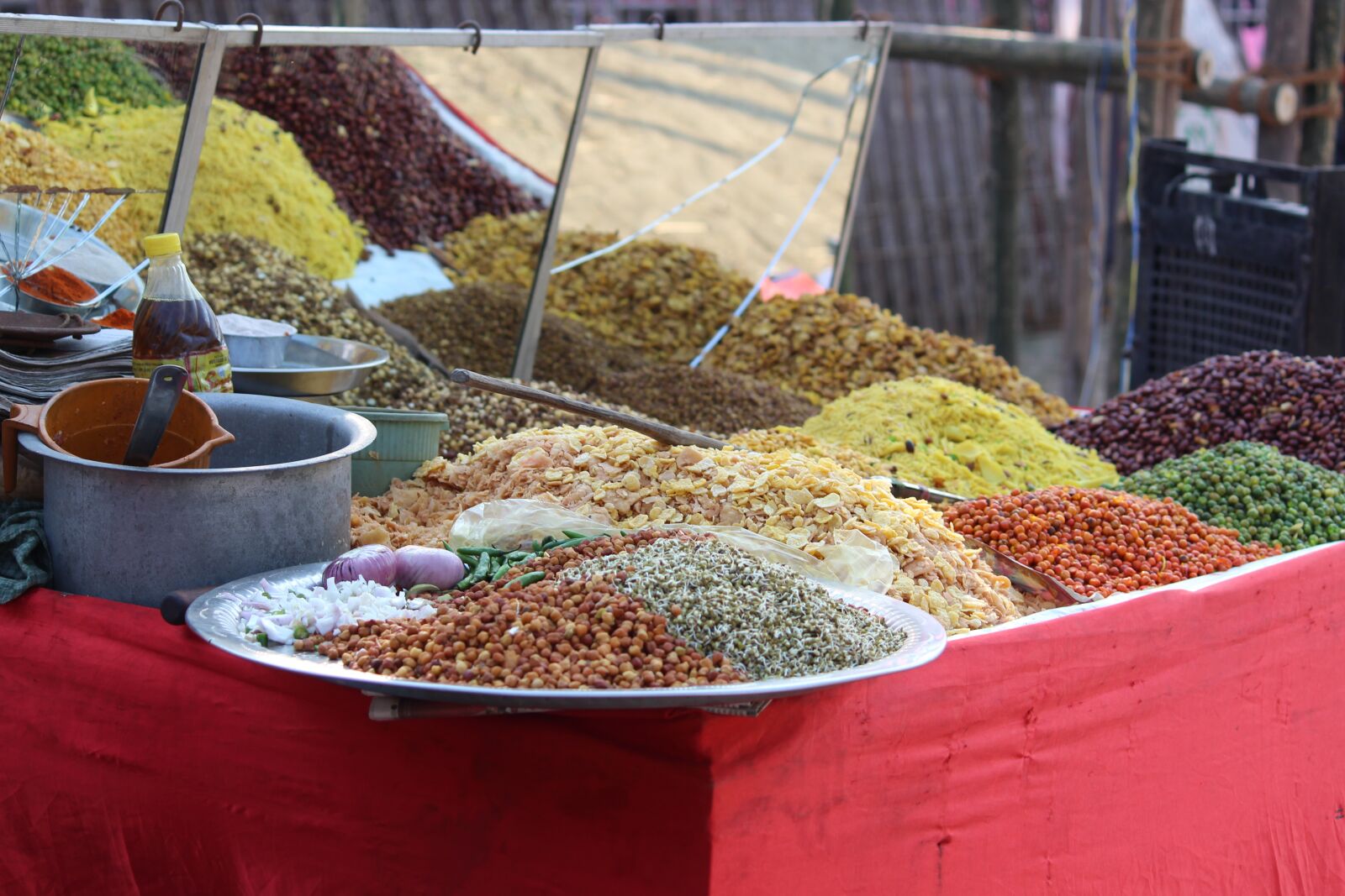 Canon EOS 700D (EOS Rebel T5i / EOS Kiss X7i) sample photo. Outdoor, tradition, india photography