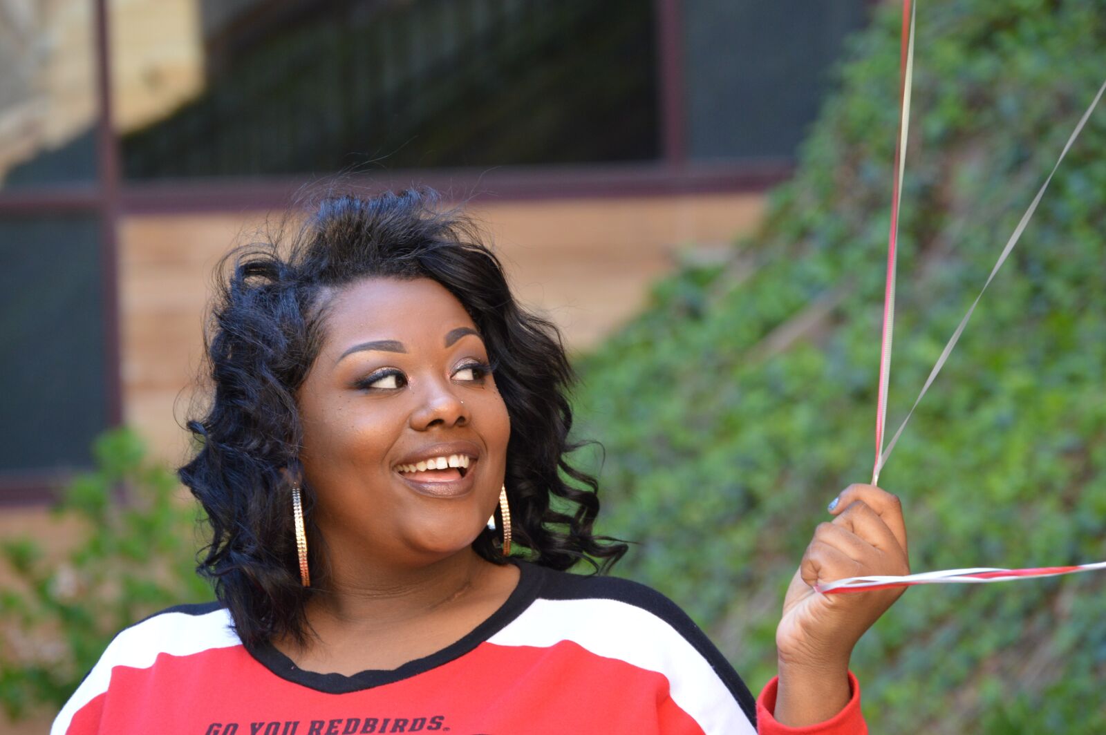 Nikon D3200 sample photo. Lady, happy, balloons photography