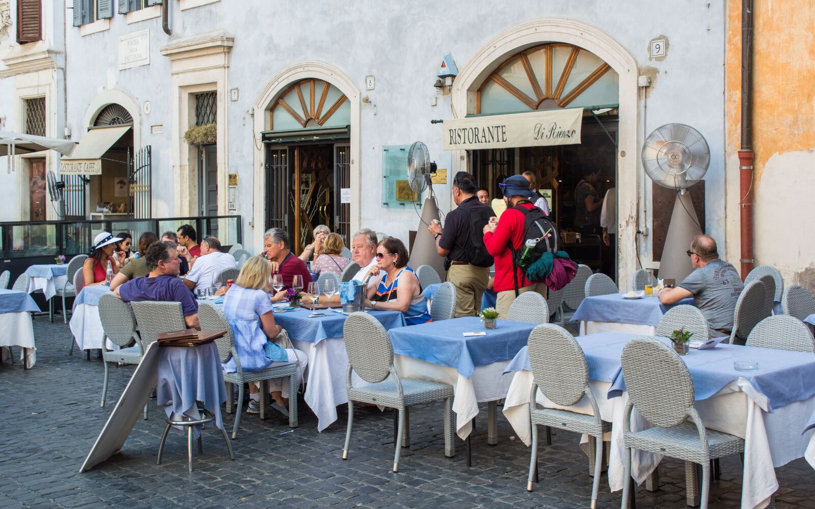 Nikon D5200 sample photo. Rome, italy, restaurant photography