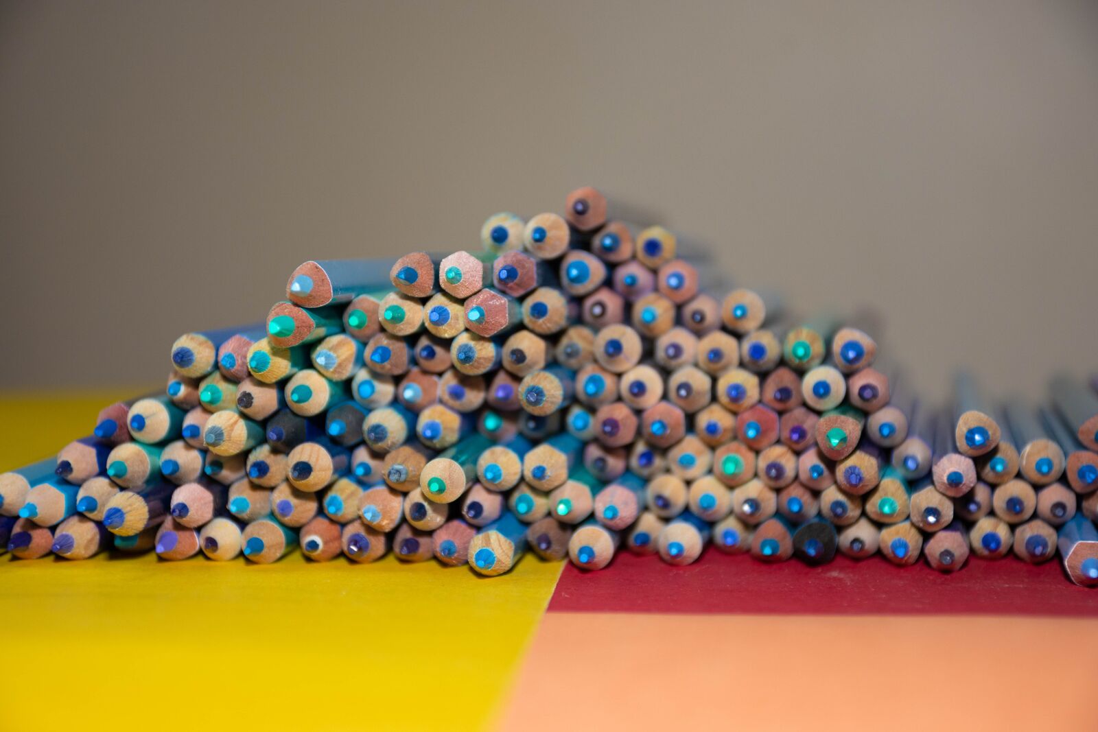 Nikon D7200 sample photo. Pencils, colorful, color photography
