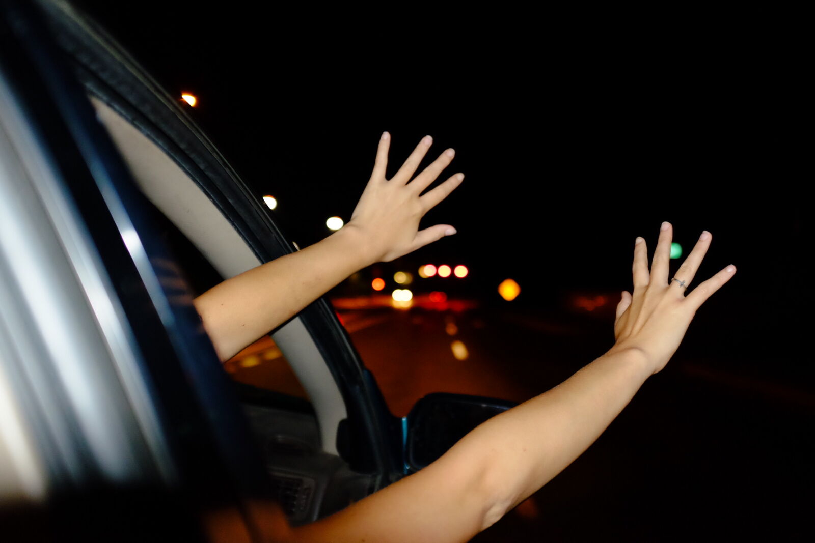 Fujifilm X100T sample photo. Car, carefree, driving, fun photography