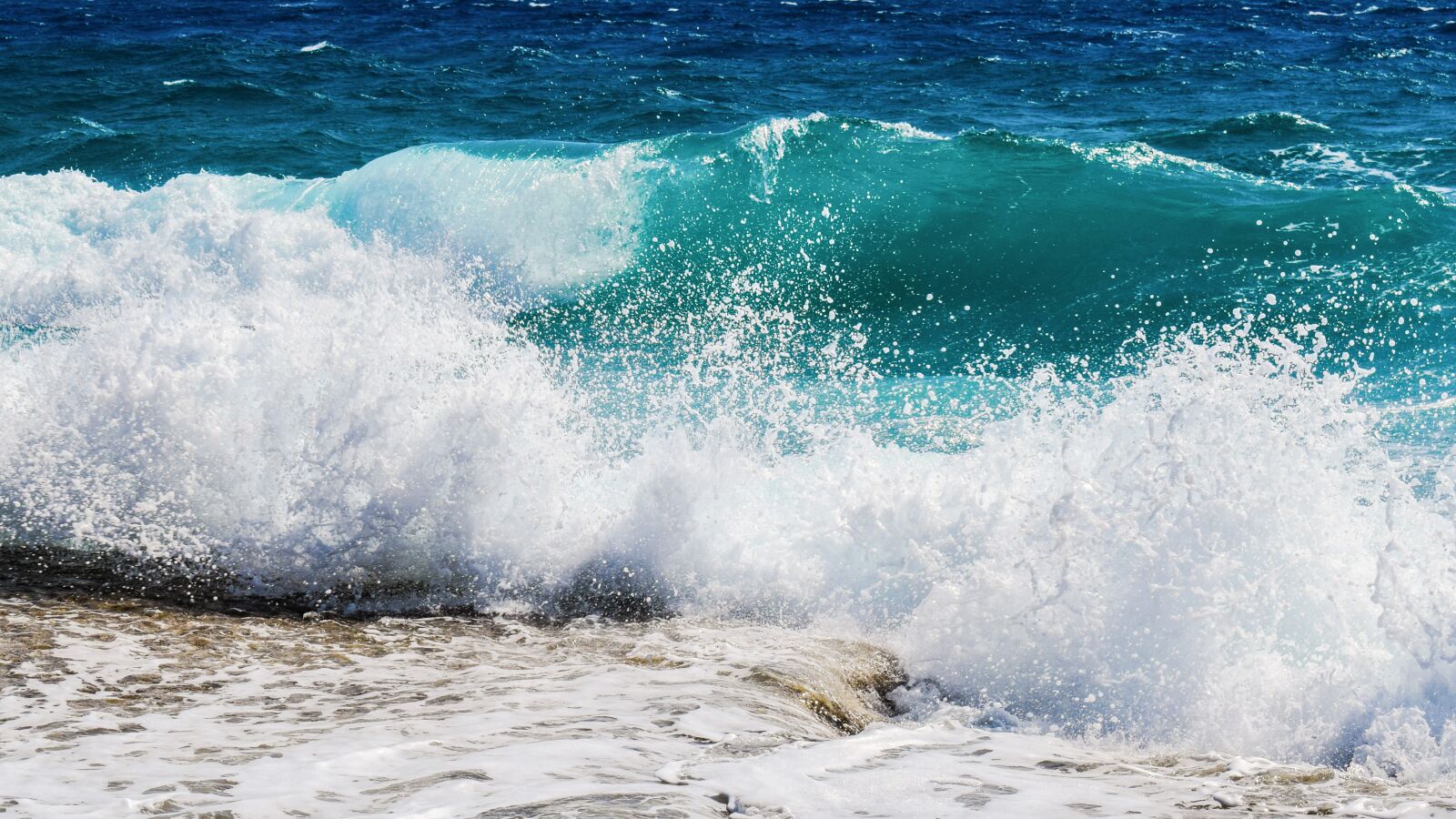 Nikon D3300 sample photo. Wave, smashing, foam photography