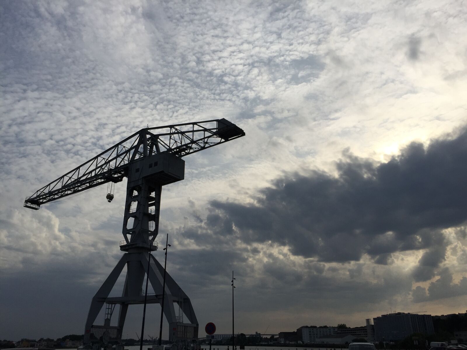 iPhone 6 Plus back camera 4.15mm f/2.2 sample photo. Crane, wharf, nantes photography