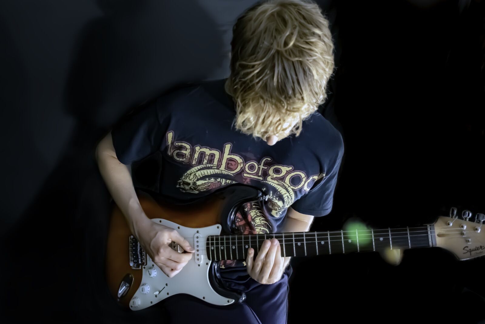 Nikon D5600 sample photo. Guitar, performer, on stage photography