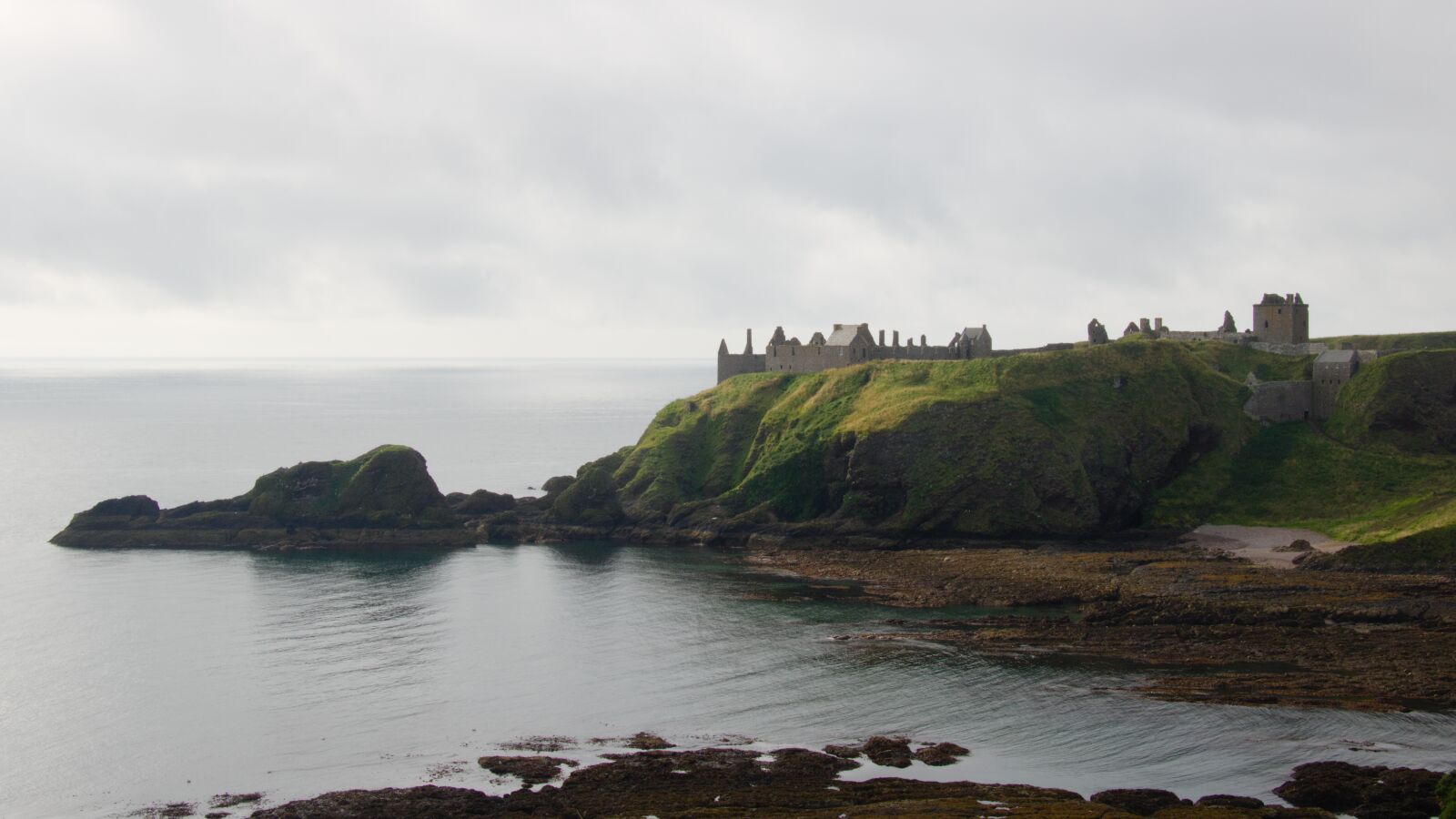 Canon EOS 750D (EOS Rebel T6i / EOS Kiss X8i) sample photo. Dunnottar, castle, scotland photography