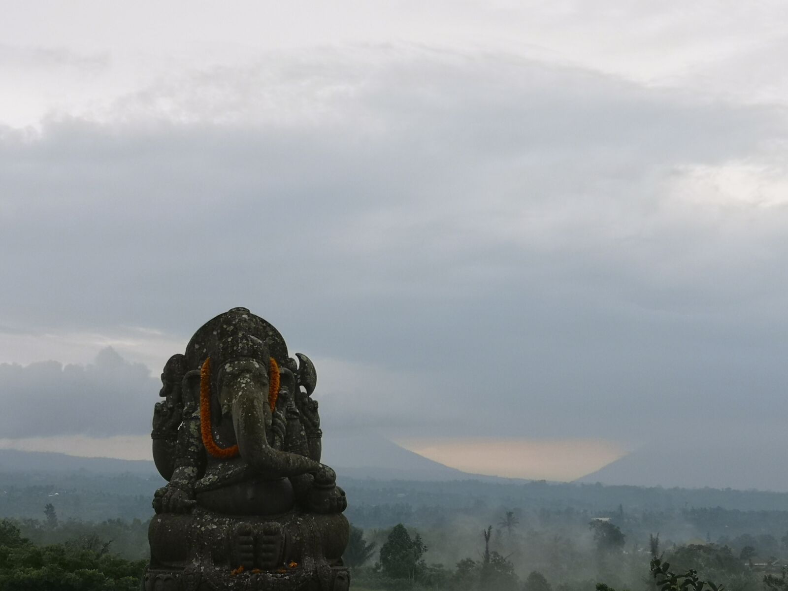 HUAWEI CLT-L09 sample photo. Bali, ganesha, landscape photography