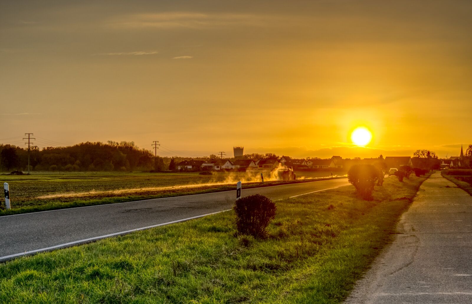 Sony E 16-50mm F3.5-5.6 PZ OSS sample photo. Sun, sunset, evening photography