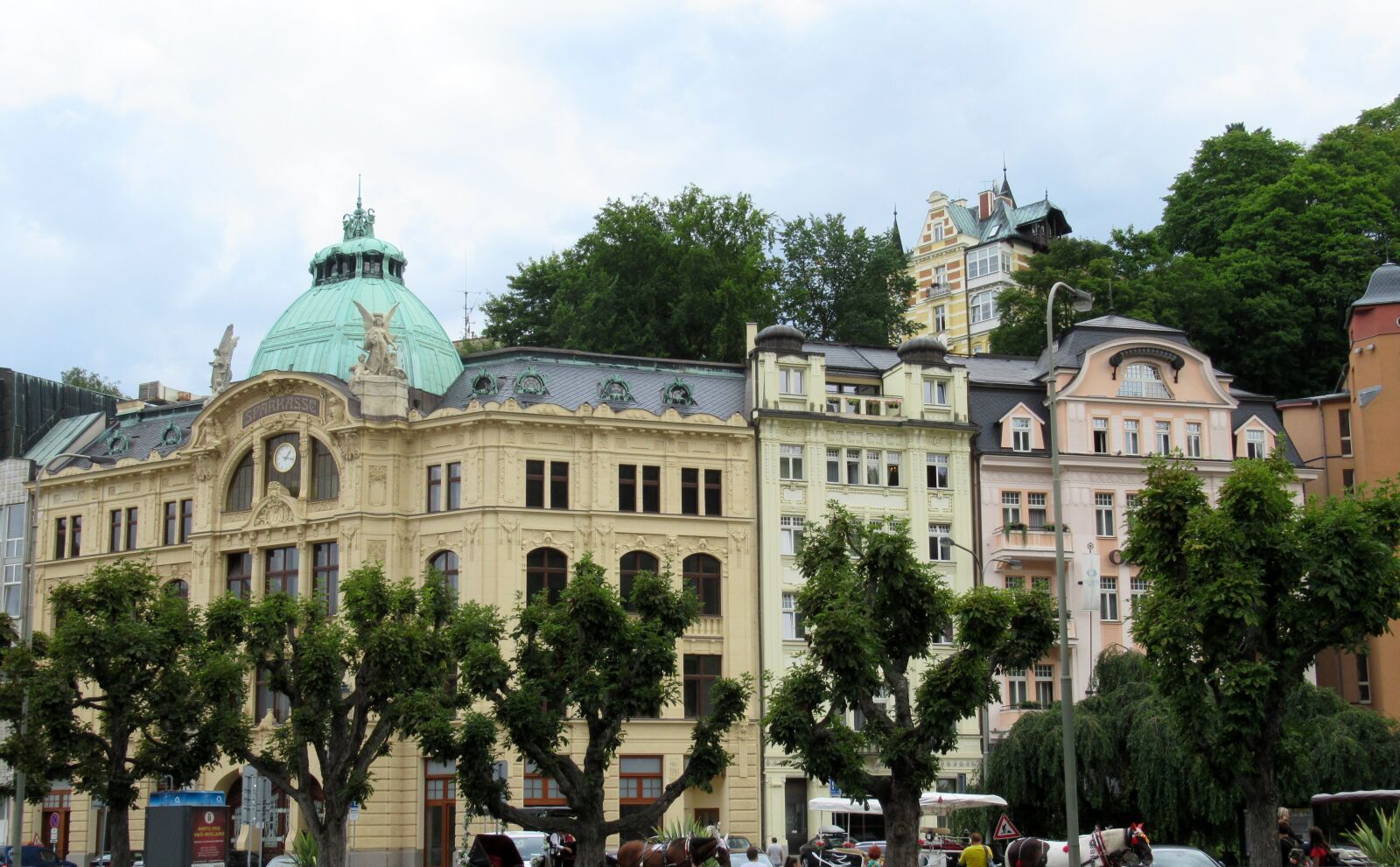 Canon PowerShot SX620 HS sample photo. Karlovy vary, hotels, trees photography