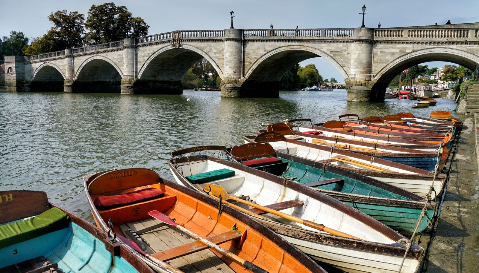 Sony a7R II + Sony FE 24-70mm F2.8 GM sample photo. Richmond, bridge, london photography