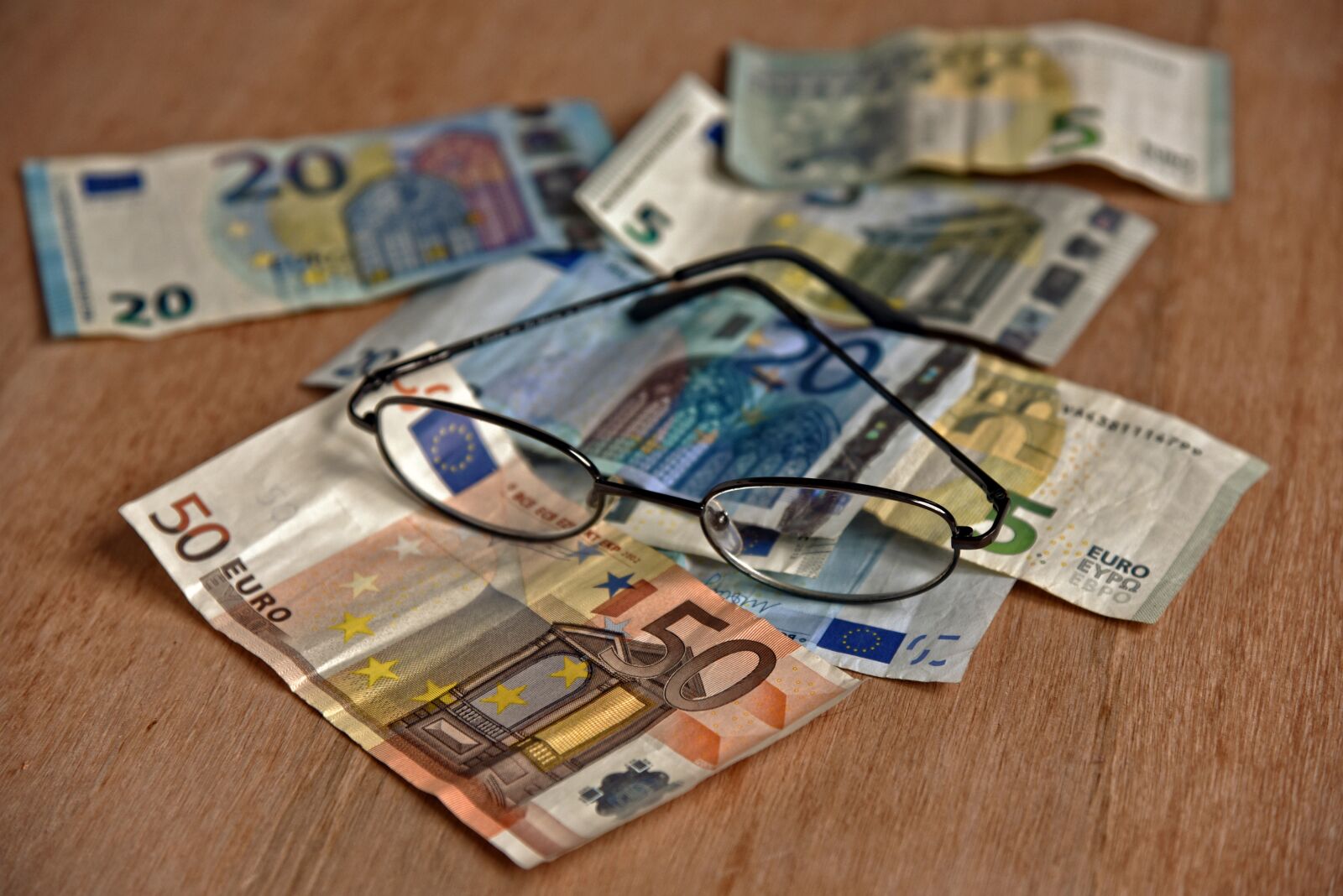 Nikon D750 sample photo. Money, bank notes, euro photography