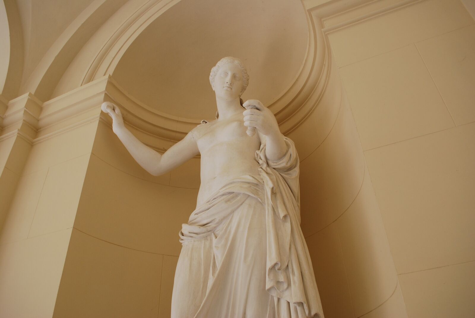 Nikon D60 sample photo. Sculpture, art, woman photography