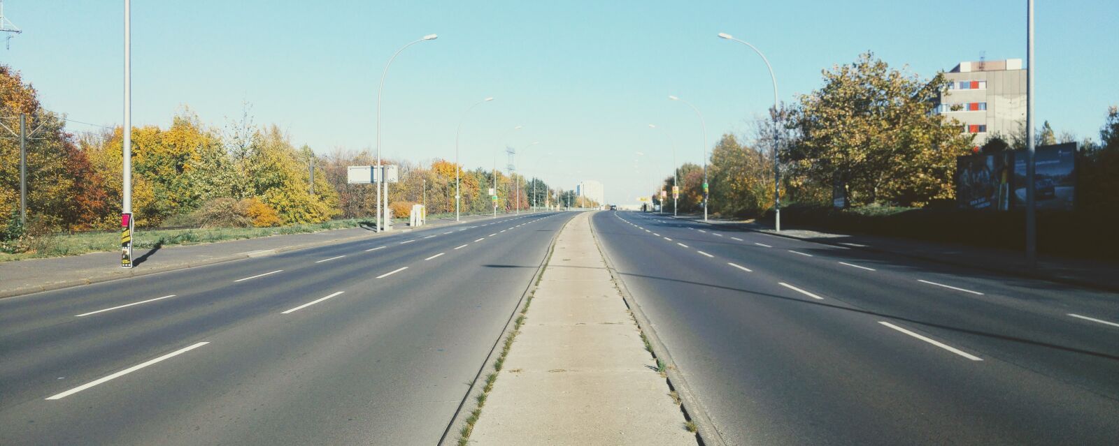 LG G4 sample photo. Germany, berlin, street photography