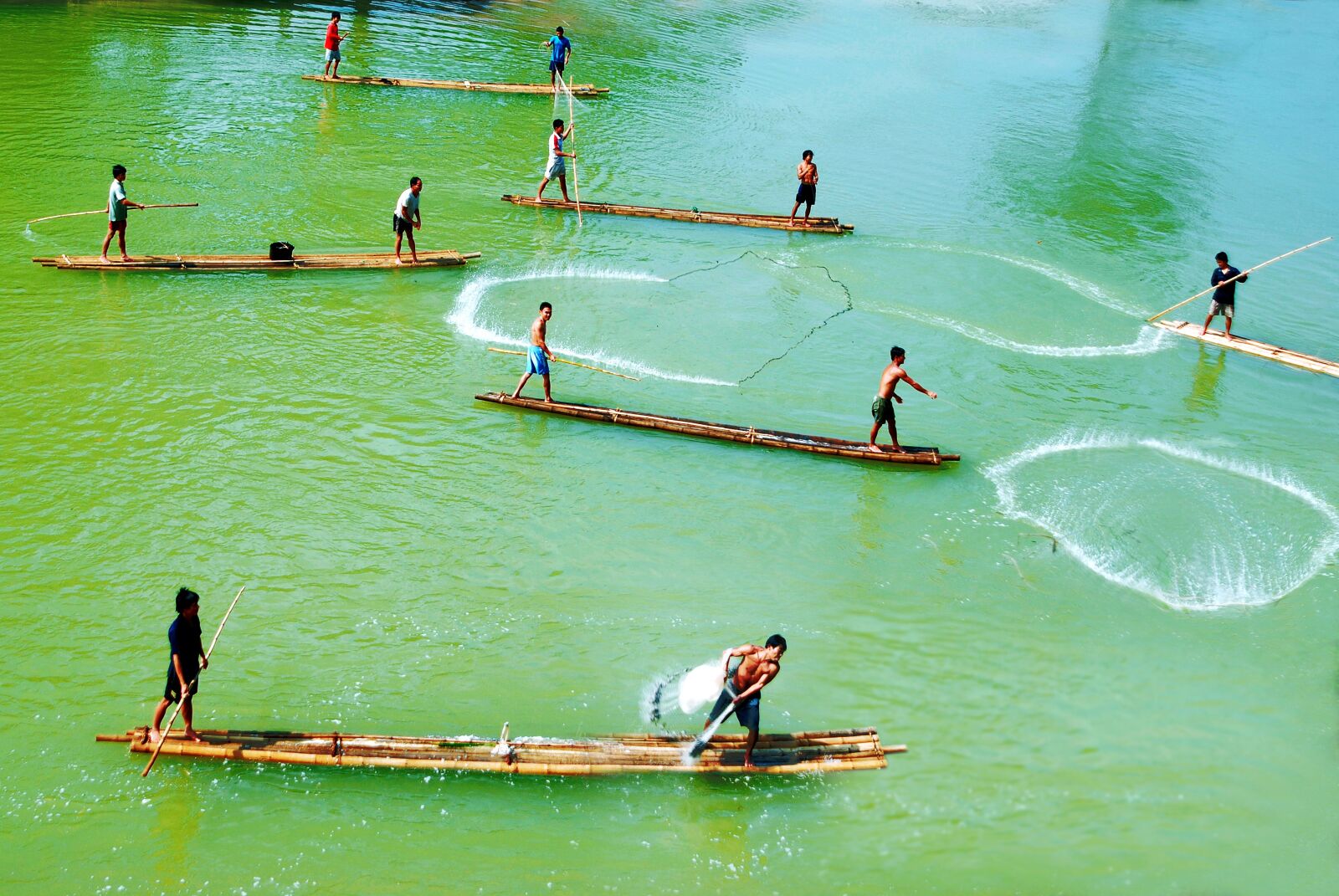 Nikon D80 sample photo. The fishermen of vietnam photography
