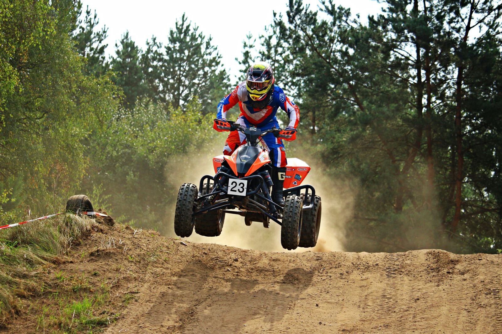 Canon EOS 100D (EOS Rebel SL1 / EOS Kiss X7) sample photo. Motocross, enduro, quad photography