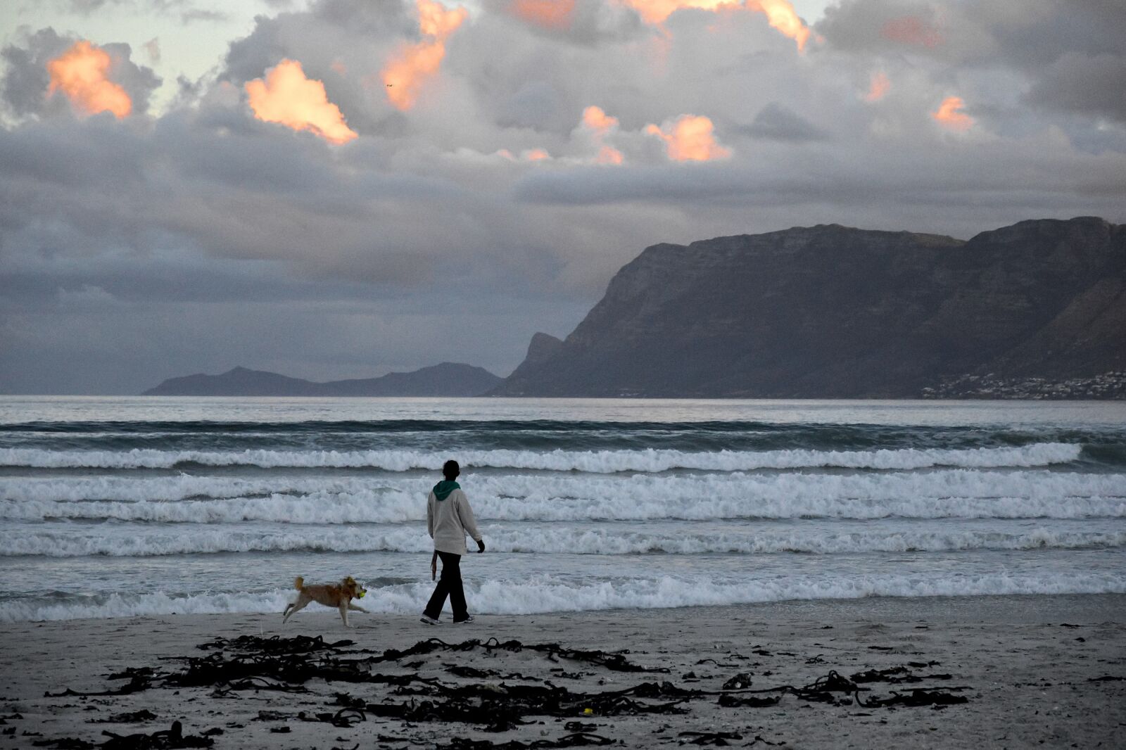 Nikon D5500 sample photo. Muizenberg, cape town, sunrise photography