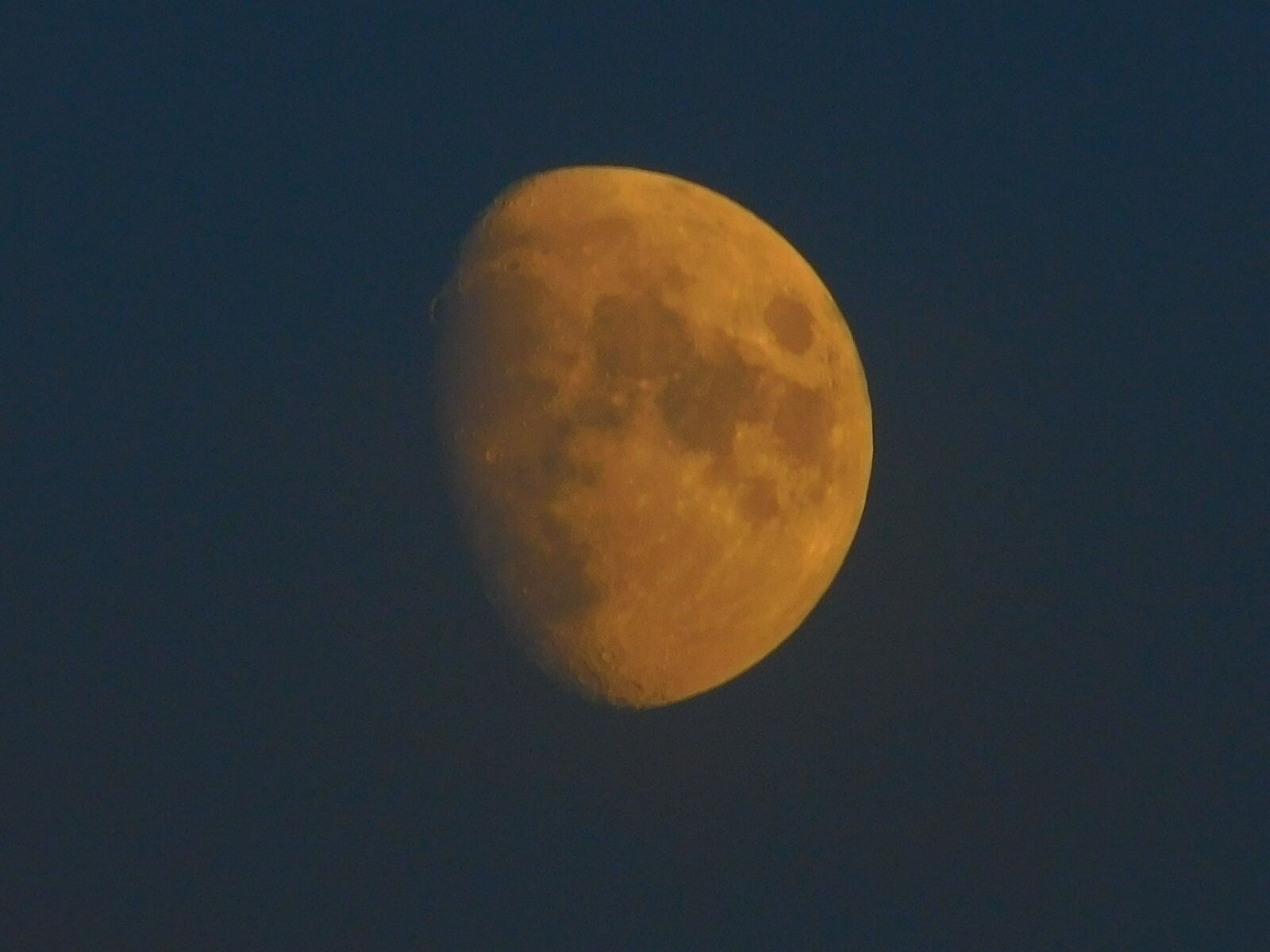 Nikon Coolpix L840 sample photo