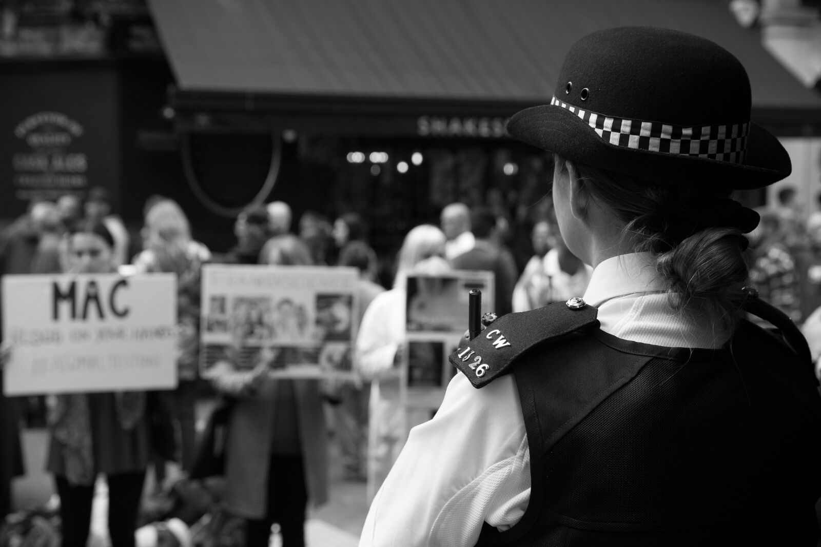Canon EF 24-70mm F2.8L II USM sample photo. Activist, animal, rights, carnaby photography