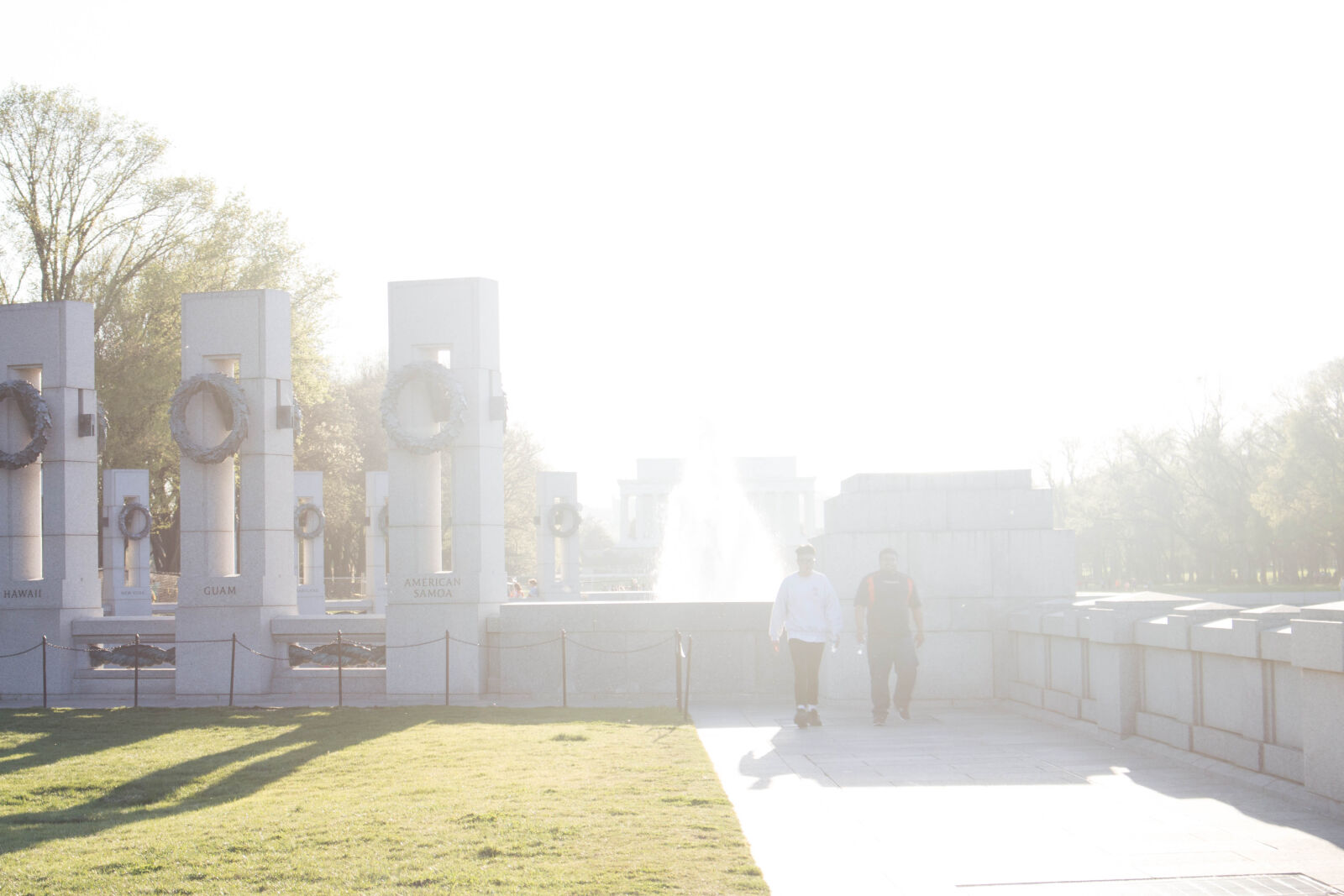 Canon EOS 700D (EOS Rebel T5i / EOS Kiss X7i) sample photo. Memorial, sunlight, world, war photography