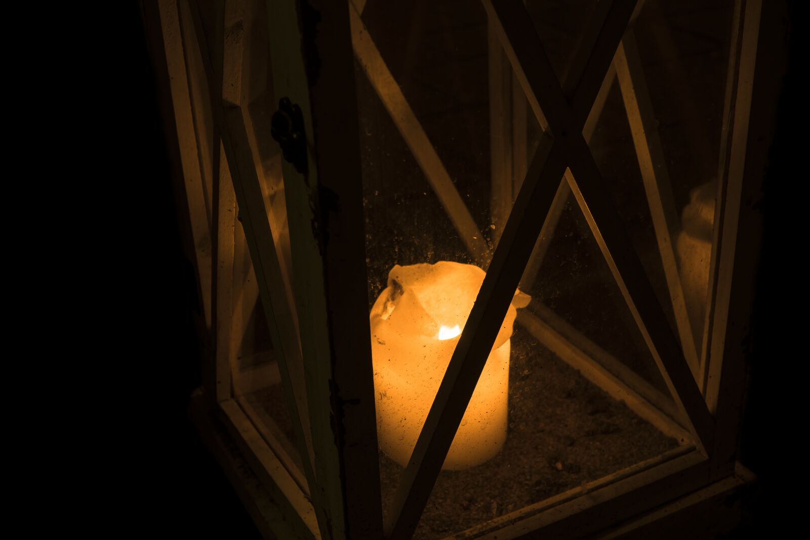 Sony a6300 + Sigma 30mm F2.8 EX DN sample photo. Night photograph, long exposure photography
