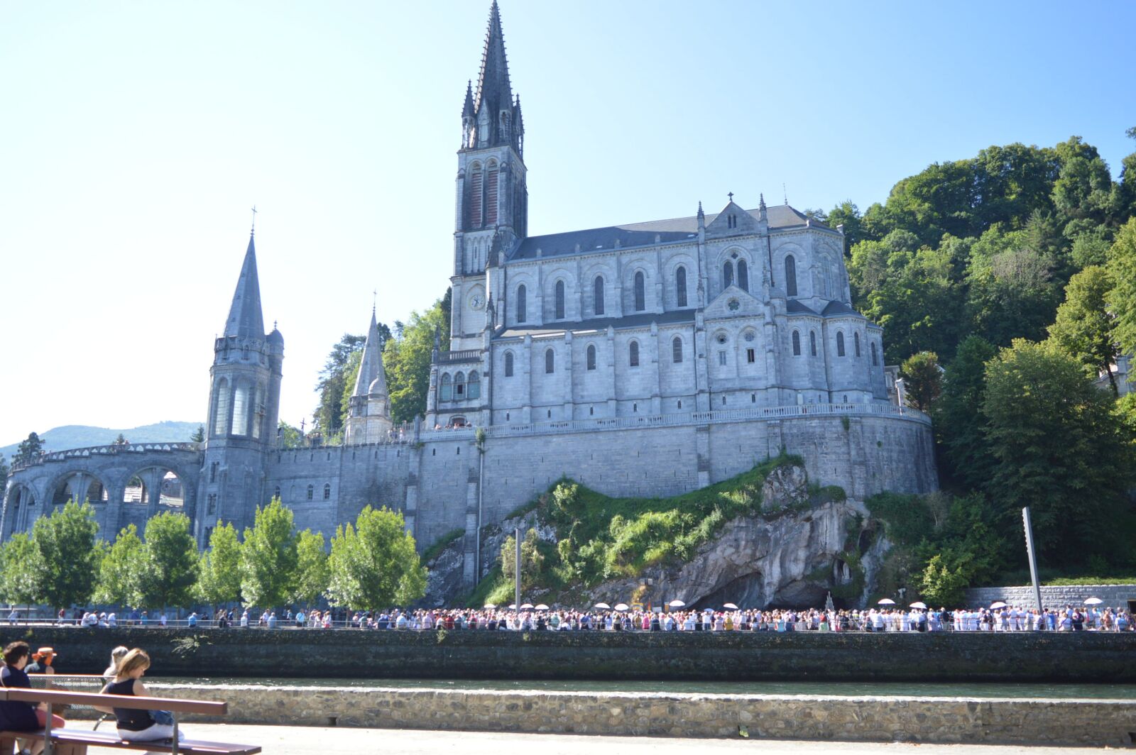 Nikon D3200 sample photo. Sanctuaire marial, lourdes, france photography