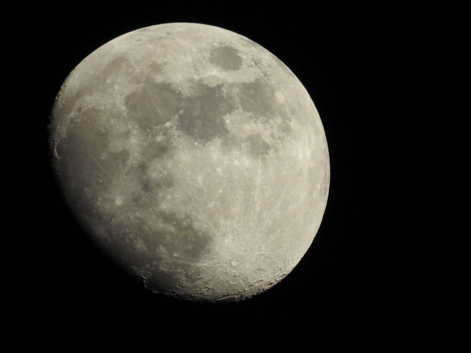 Nikon Coolpix P900 sample photo. Moon, nature, night photography