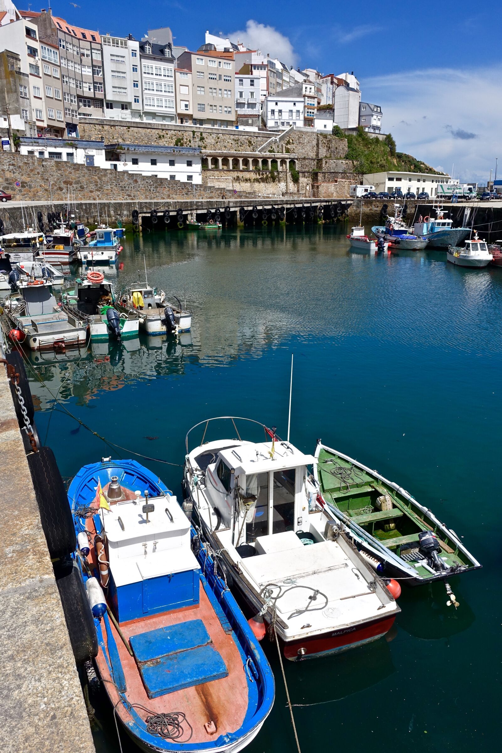 Sony Cyber-shot DSC-RX100 III sample photo. Boats, port, seaside photography