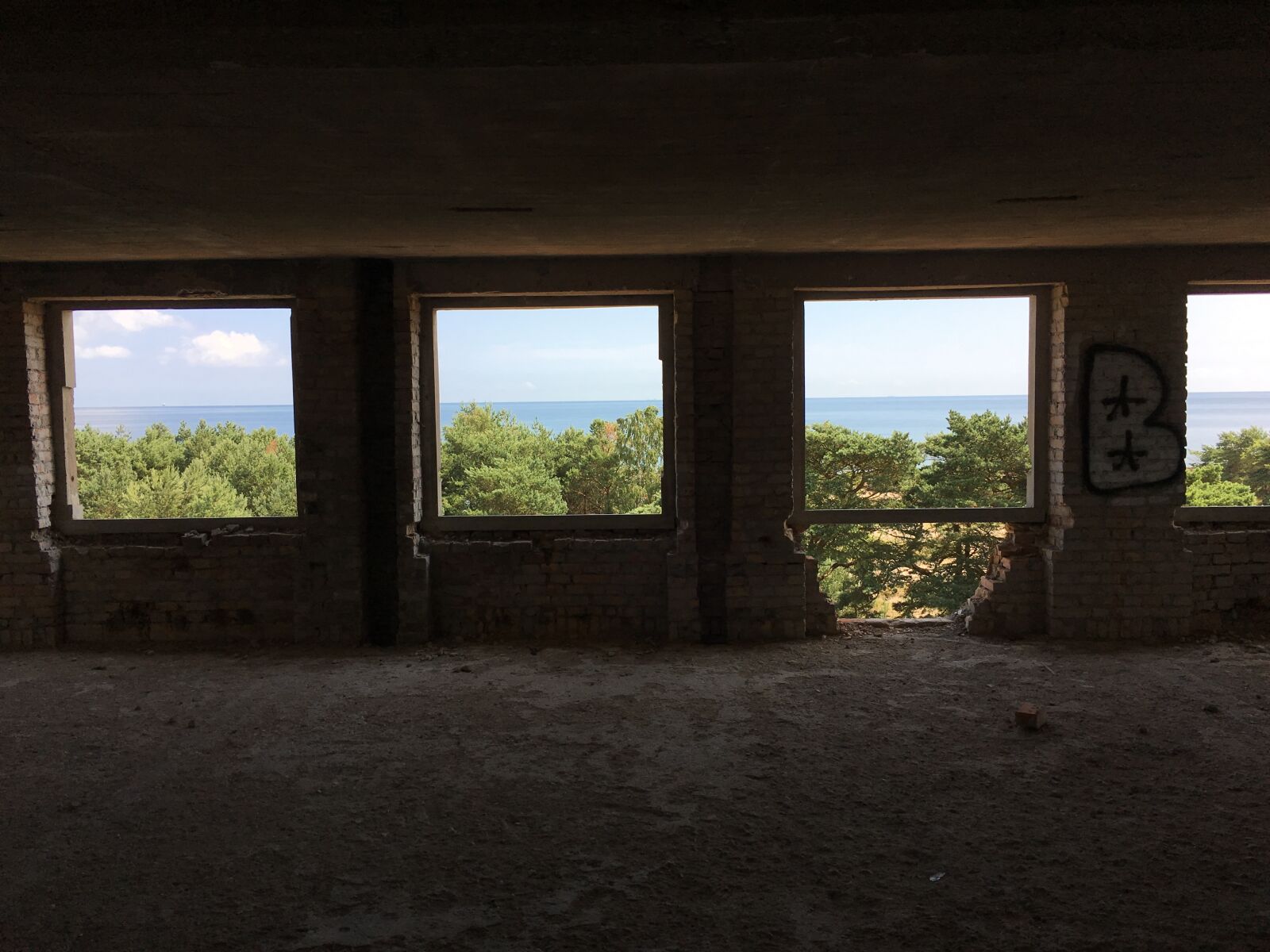 Apple iPhone 6s sample photo. Prora, ruin, view photography