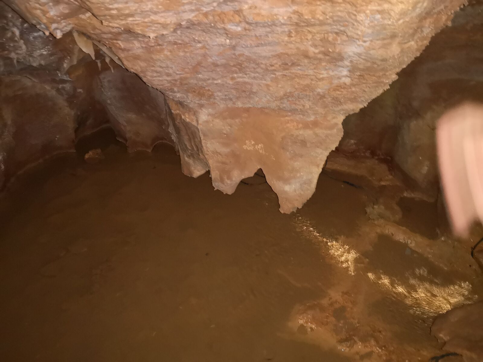 HUAWEI P20 sample photo. Cave, cold, cool photography