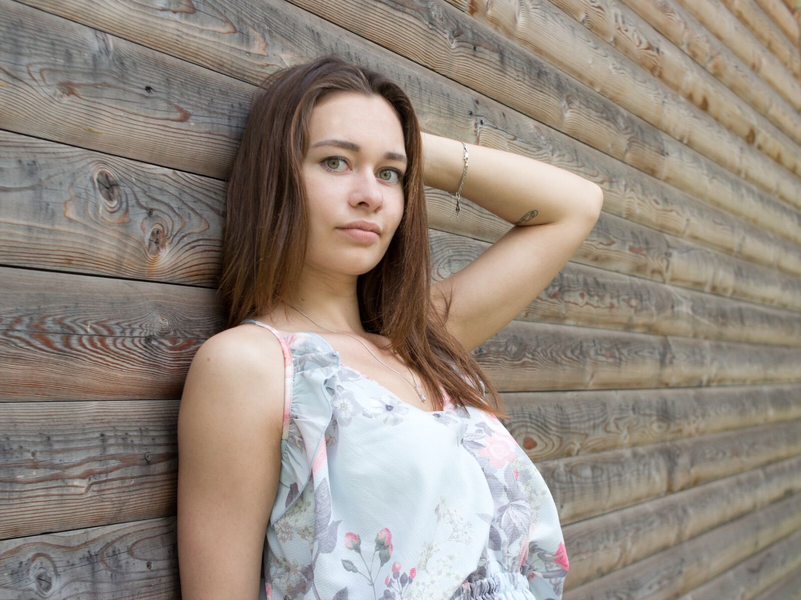 Canon EOS 600D (Rebel EOS T3i / EOS Kiss X5) sample photo. Girl, summer photography