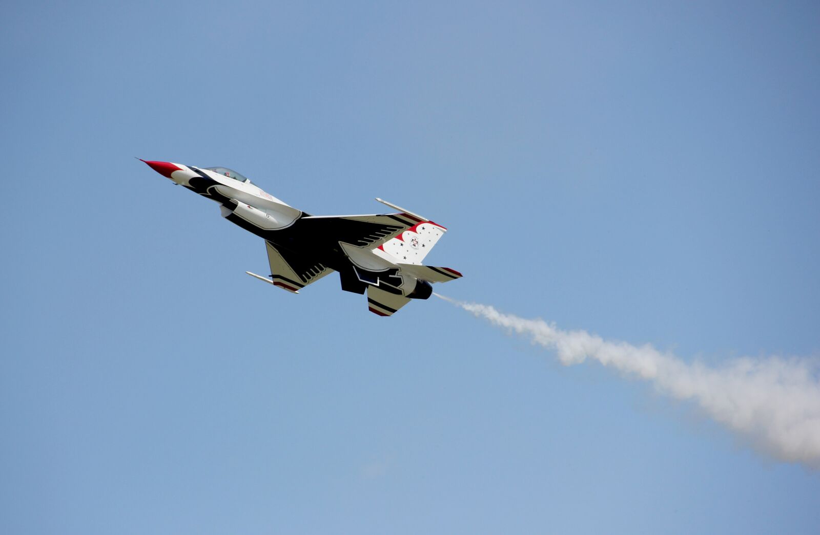 Canon EOS 550D (EOS Rebel T2i / EOS Kiss X4) sample photo. Air force, jet, aircraft photography