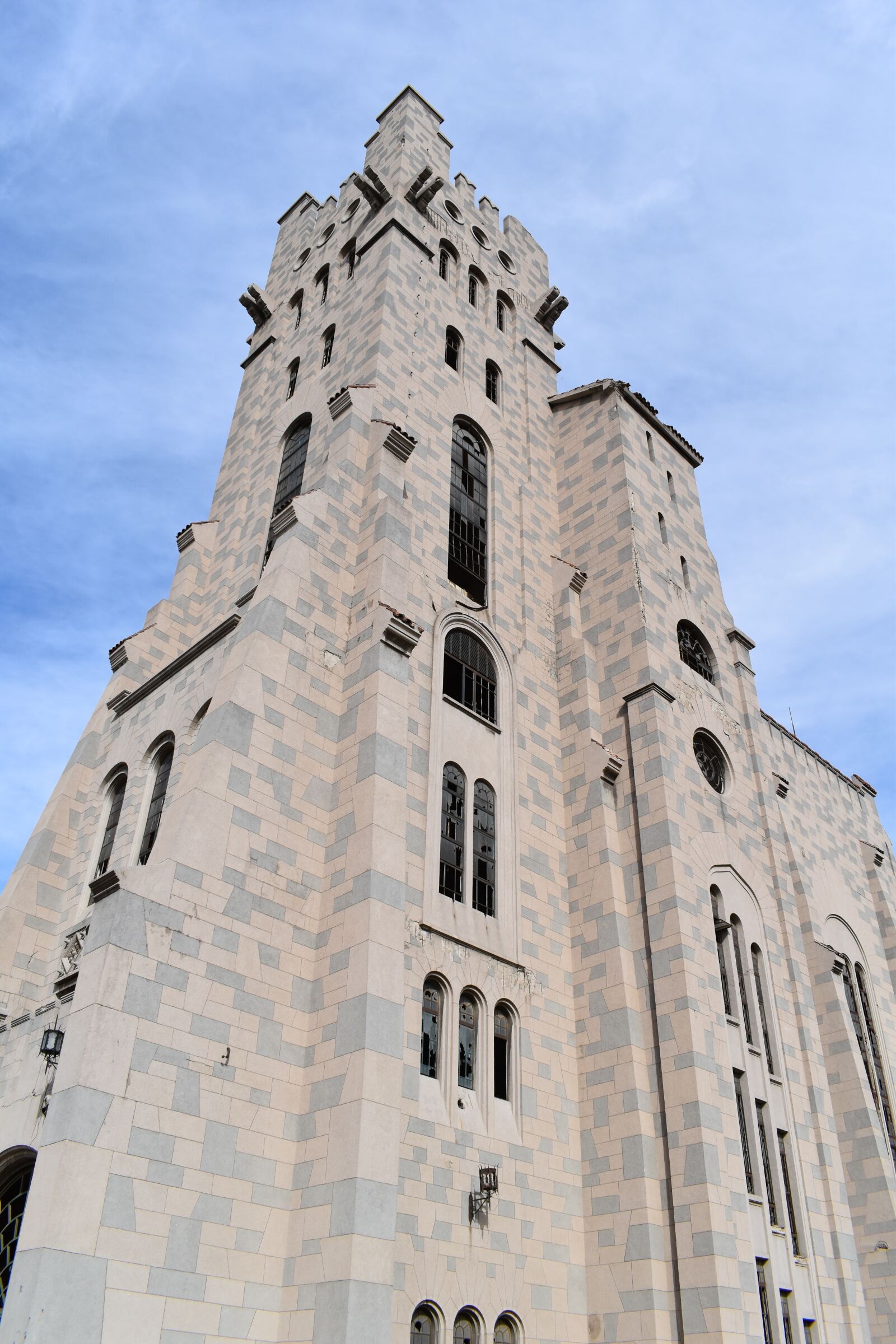Nikon D5500 sample photo. Architecture, tower, facade photography