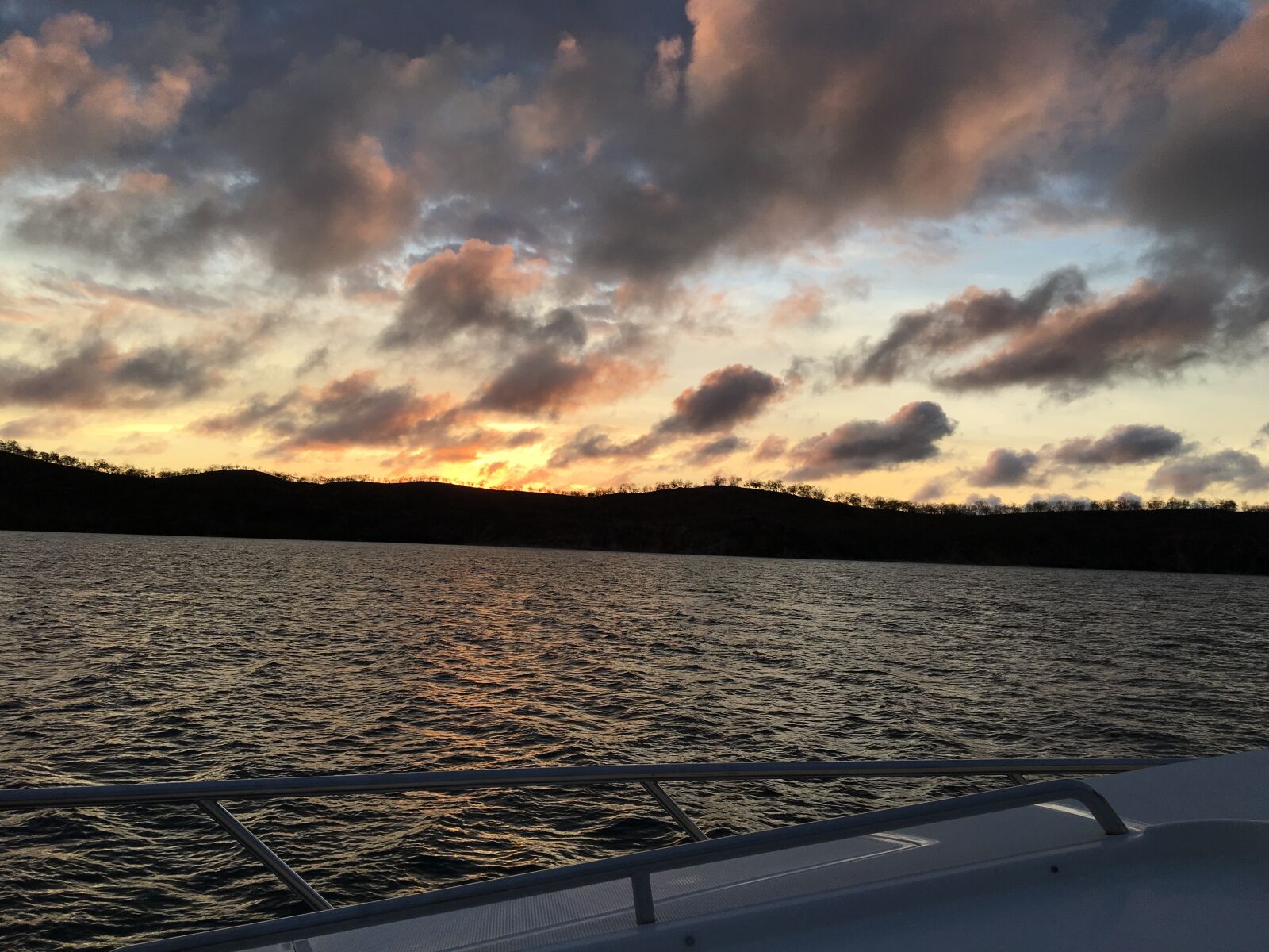 Apple iPhone 6s sample photo. Evening, sailing, sea, sunset photography