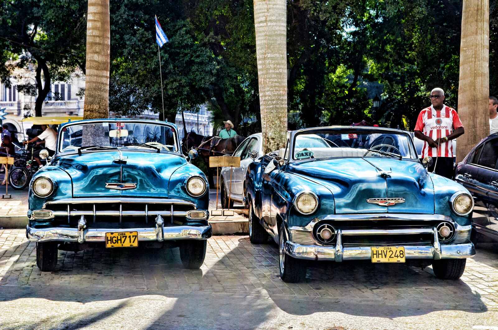 Nikon D7000 sample photo. Blue, convertible, vintage, car photography