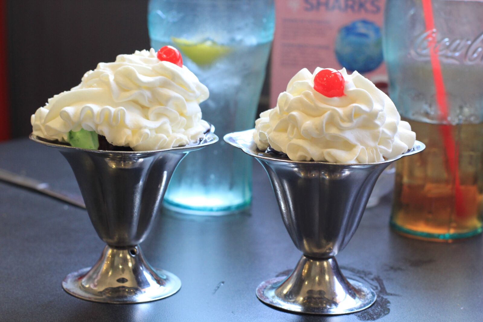 Canon EOS 60D + Canon EF 50mm F1.4 USM sample photo. Ice cream, sundae, ice photography