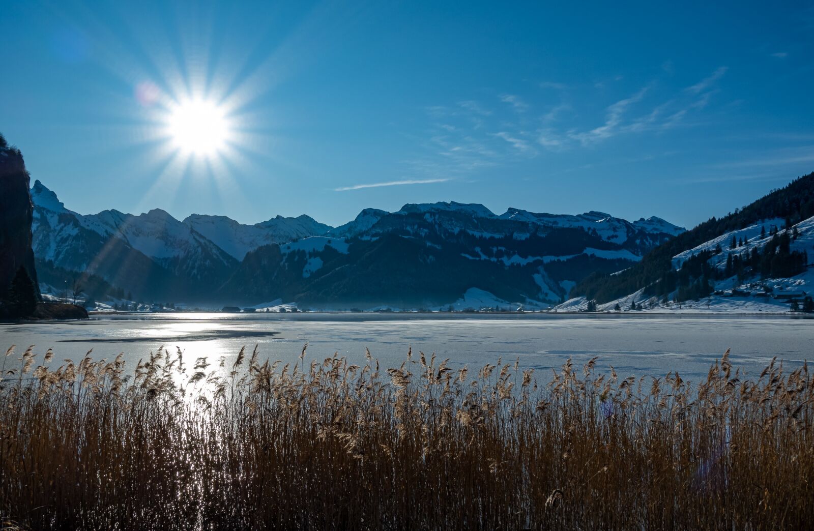 Sony DSC-RX100M5A sample photo. Sun, winter, sihlsee photography